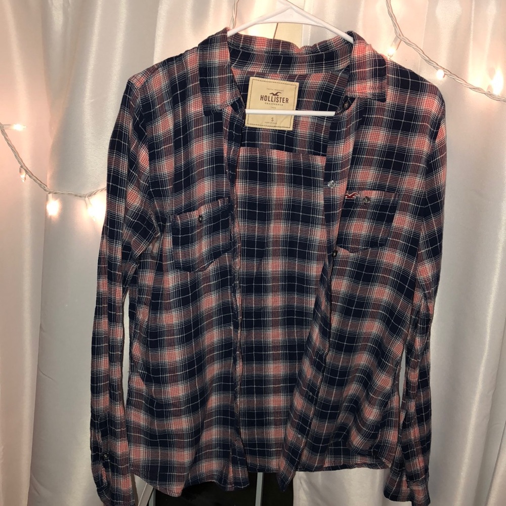 Small hollister flannel!